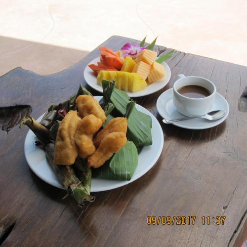 Jídlo v rezortu nebo okolí