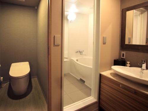 Ένα μπάνιο στο Hotel Elcient Kyoto Hachijoguchi