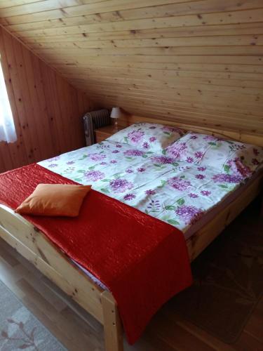 Postelja oz. postelje v sobi nastanitve Tourist Farm Znidarjevi