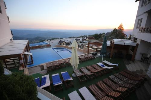 Gallery image of Astoria Lux - K16 Milmari in Kopaonik
