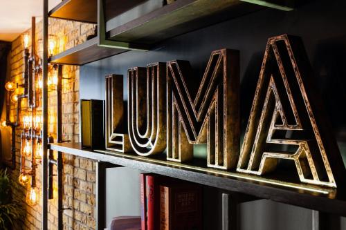 Certifikát, hodnocení, plakát nebo jiný dokument vystavený v ubytování Heeton Concept Hotel – Luma Hammersmith