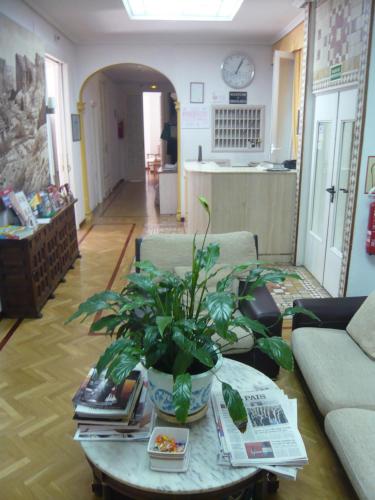 Hostal Triana