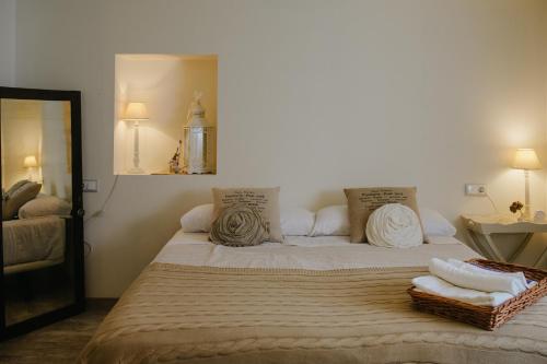 Кровать или кровати в номере Casa Rural Valle de Tena