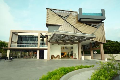 Bangunan di mana terletaknya hotel