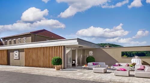 Afbeelding uit fotogalerij van Landhotel Weißes Roß in Illschwang