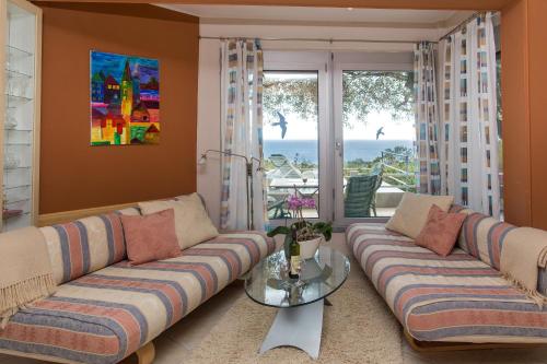 Χώρος καθιστικού στο Apartments Mirian