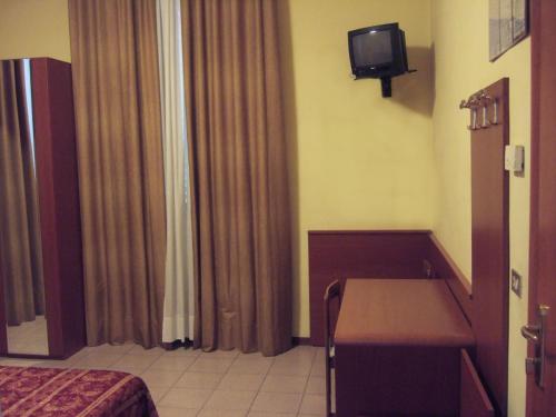 Foto dalla galleria di Hotel Innocenti a Montecatini Terme