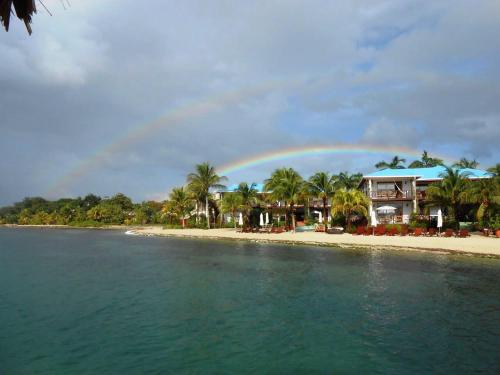 Gallery image of Chabil Mar Villas - Guest Exclusive Boutique Resort in Placencia Village