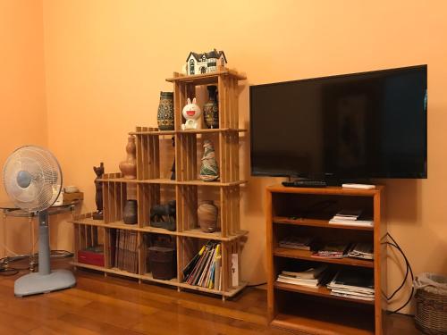Μια τηλεόραση ή/και κέντρο ψυχαγωγίας στο Sin Ya Homestay