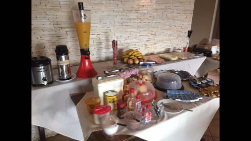 Φαγητό σε αυτό το ξενοδοχείο διαμερισμάτων ή κάπου εκεί κοντά