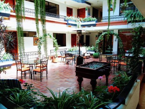 Εστιατόριο ή άλλο μέρος για φαγητό στο Hotel El Indio Inn