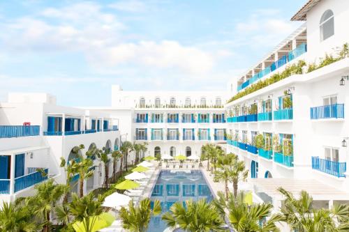 Risemount Premier Resort Da Nang — Bird's eye view