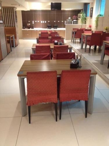 Un lugar para sentarse en Jinjiang Inn - Beijing Changchun Street