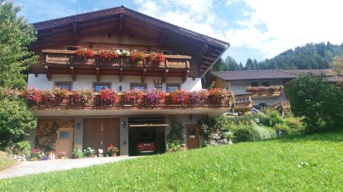 Κήπος έξω από το Ferienwohnung Oberbachhof