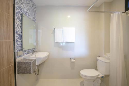 Ванная комната в Chamnan Residence
