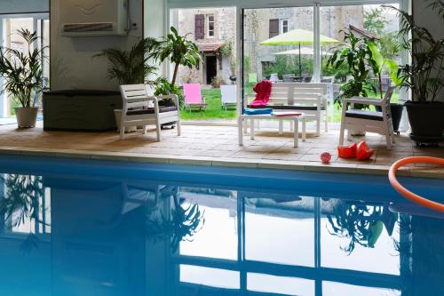 Piscina di Maison d'Hôtes du Domaine Fournié o nelle vicinanze