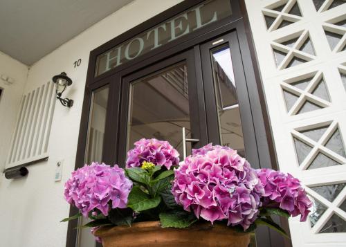 Φωτογραφία από το άλμπουμ του Strandhotel SüdSee Diessen am Ammersee σε Diesen am Ammersee