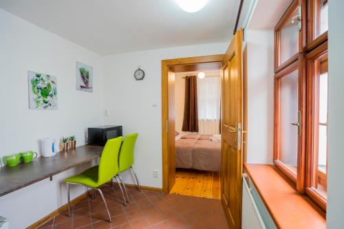 Postel nebo postele na pokoji v ubytování Studio Ztracená 8