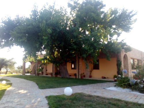 El edificio en el que está la estancia rural