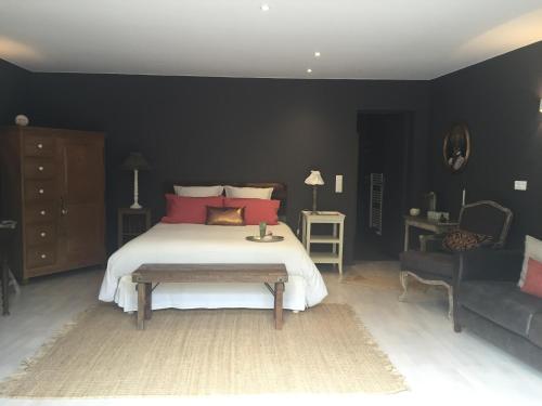 Ліжко або ліжка в номері Chambre d'hôte Bordeaux