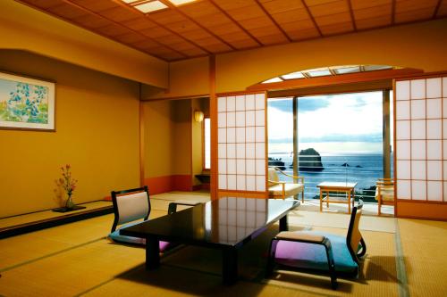 Prostor za sedenje u objektu Dogashima New Ginsui