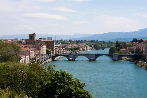 Chambres d'Hôtes Les Muriers