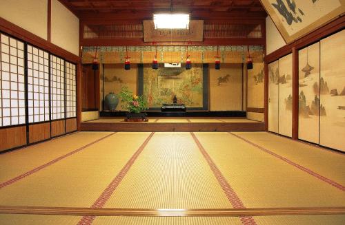 Gallery image of 高野山 宿坊 不動院 -Koyasan Shukubo Fudoin- in Koyasan