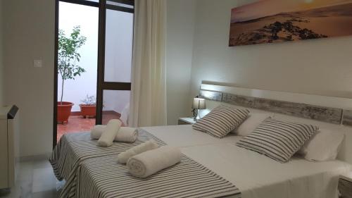 Apartamento entre Patios Valladares