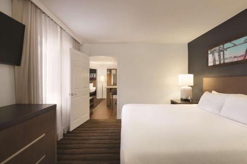 Imagem da galeria de Hyatt House Miami Airport em Miami