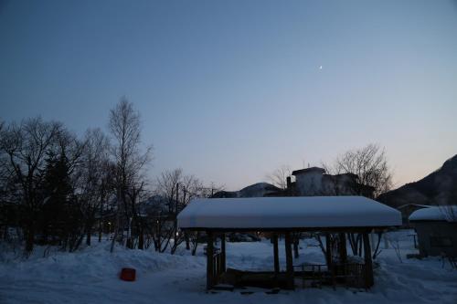 a gazebo with snow on top of it at ARtINn 極寒藝術伝染装置 in Teshikaga