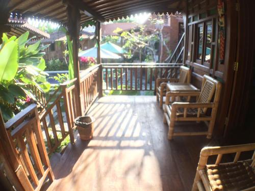 Μπαλκόνι ή βεράντα στο Green Paddy Hostel & Villa