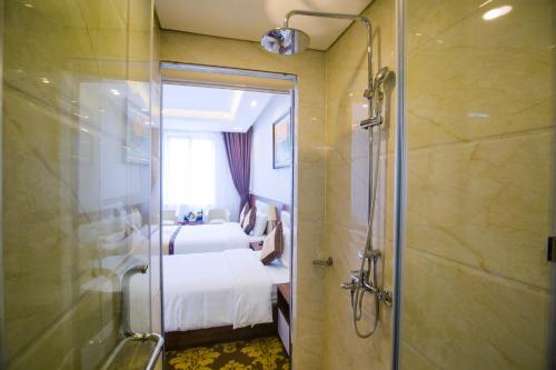 Vonios kambarys apgyvendinimo įstaigoje Grand Hotel