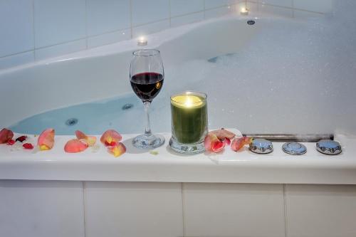 Thức uống tại Waverley House Cottages