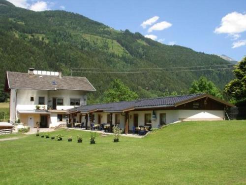 Fotografia z galérie ubytovania Ferienwohnung Fam. Bidner v Flattach