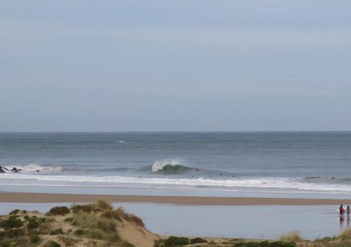 Fotografie z fotogalerie ubytování Watsay Surf House v destinaci Santoña