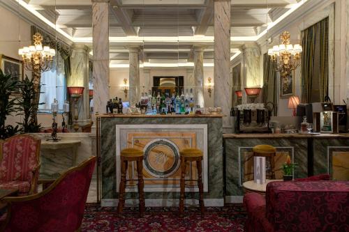 Gallery image of Hotel Nazionale in Rome