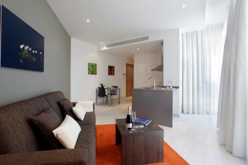 Gallery image of Fisa Rentals Les Corts Apartments in Barcelona