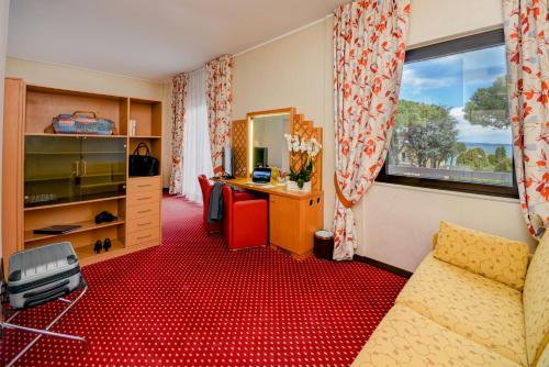 デセンツァーノ・デル・ガルダにあるHotel Olivetoのギャラリーの写真