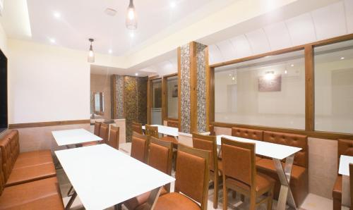 Restaurace v ubytování Treebo Amber International