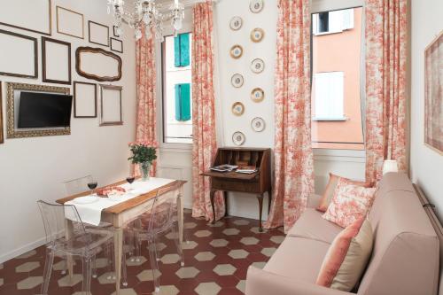 ボローニャにあるL'8 Boutique Concept Apartmentsのギャラリーの写真
