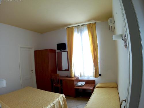 Gallery image of Bed And Breakfast Perla Del Sole in Arenella