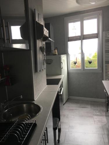 Kuchyň nebo kuchyňský kout v ubytování gite du moulin
