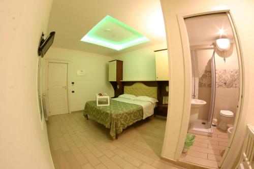Katil atau katil-katil dalam bilik di Hotel Chic