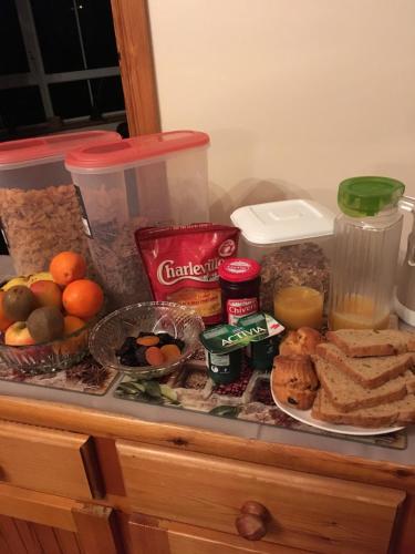 Jídlo v bed and breakfast nebo okolí