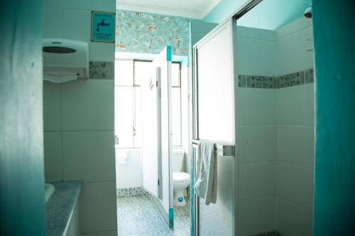 A bathroom at Posada Tambuca