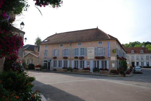 Gallery image of Hôtel Restaurant Le Parc in Arc-en-Barrois