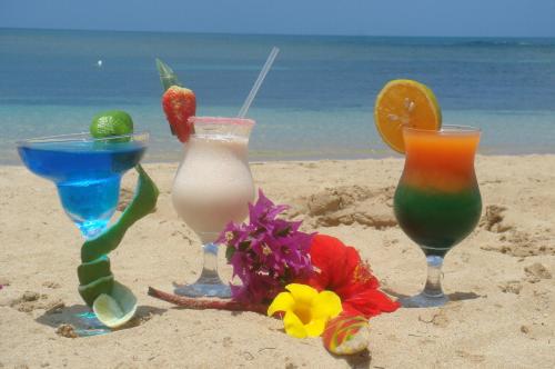 Ein Strand an oder in der Nähe des Hotels