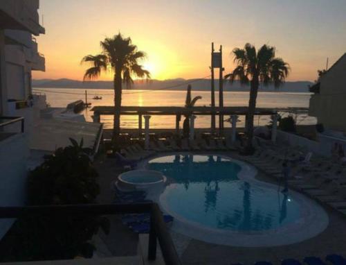 Gallery image of Quayside Village Hotel in Kavos