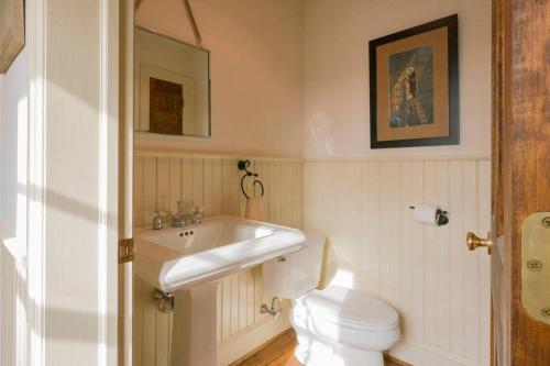 The Buck School Inn – Photos 3