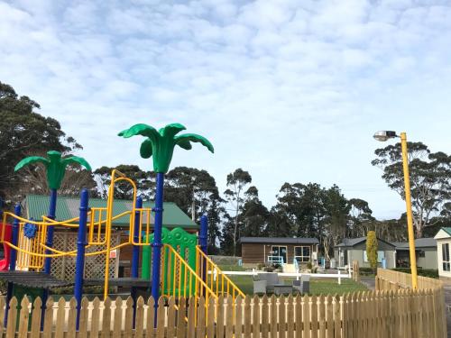 Gallery image of Strahan Beach Tourist Park in Strahan